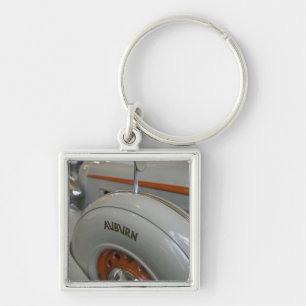 USA, Indiana, Auburn: Auburn, Cord, Duesenberg 13 Key Ring