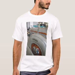 USA, Indiana, Auburn: Auburn, Cord, Duesenberg 13 T-Shirt