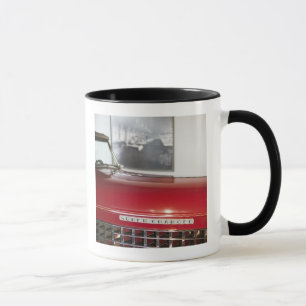 USA, Indiana, Auburn: Auburn, Cord, Duesenberg 7 Mug