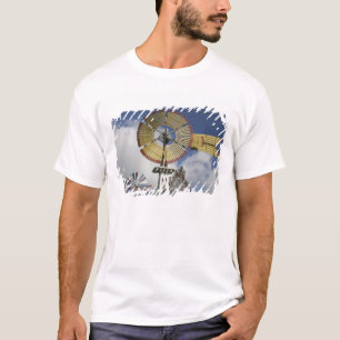 USA, Indiana, Kendallville: Mid, America T-Shirt