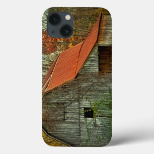 USA, Indiana. rural landscape, vine-covered barn iPhone 13 Case