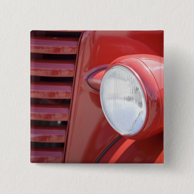 USA, Maine, Owl's Head. Headlight and partial 15 Cm Square Badge (Front)