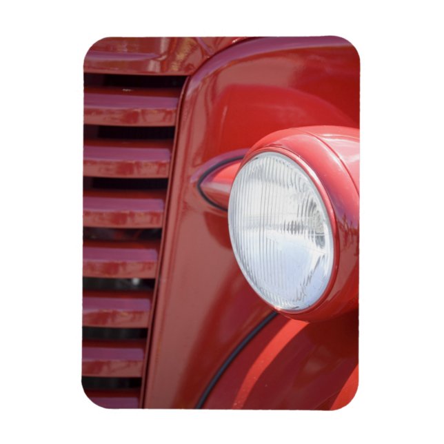 USA, Maine, Owl's Head. Headlight and partial Magnet (Vertical)