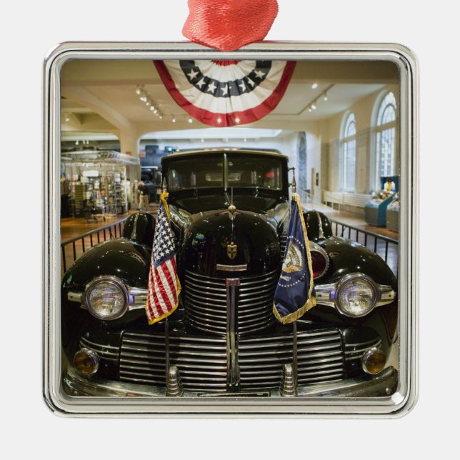 USA, Michigan, Dearborn: The Henry Ford Museum, Metal Tree Decoration (Front)