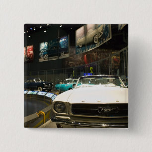 USA, Michigan, Detroit: Ford Rouge Factory Tour, 15 Cm Square Badge