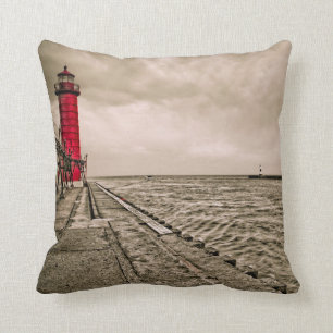 USA, Michigan, Grand Haven Lighthouse Cushion