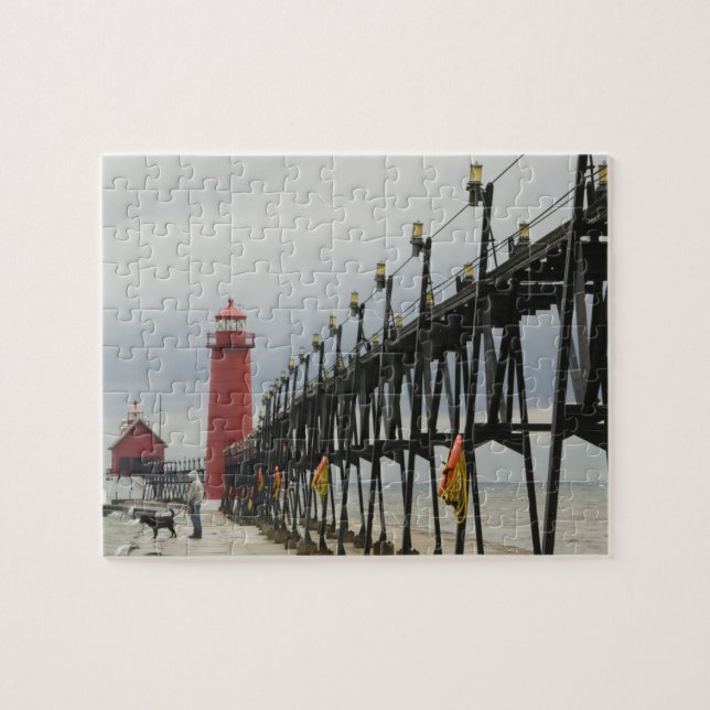 USA, Michigan, Lake Michigan Shore, Grand Haven: Jigsaw Puzzle (Horizontal)