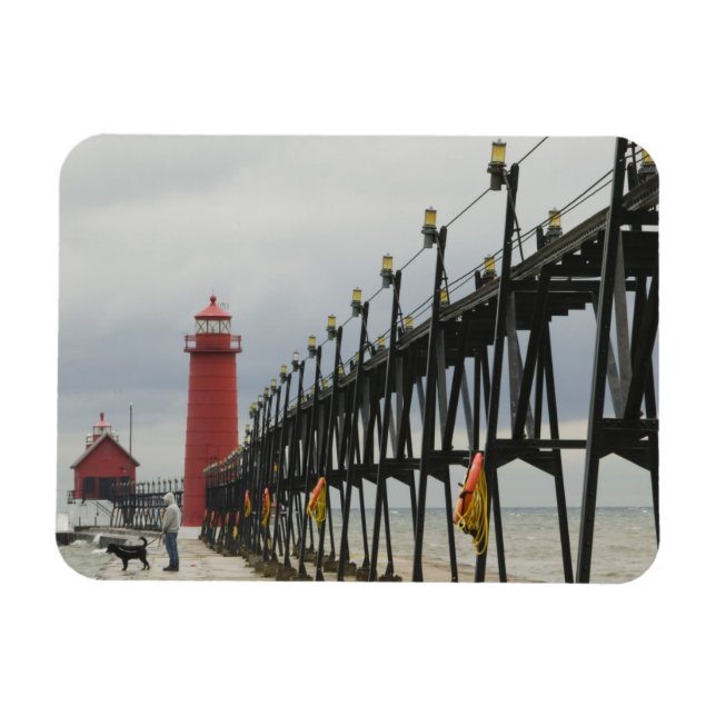 USA, Michigan, Lake Michigan Shore, Grand Haven: Magnet (Horizontal)