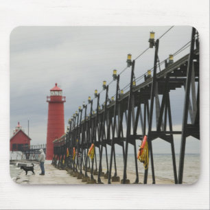 USA, Michigan, Lake Michigan Shore, Grand Haven: Mouse Mat