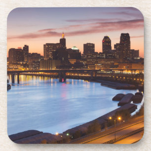 USA, Minnesota, Minneapolis, St. Paul 2 Coaster
