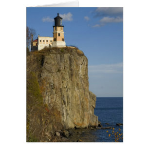 USA, Minnesota. Split Rock Lighthouse on Lake