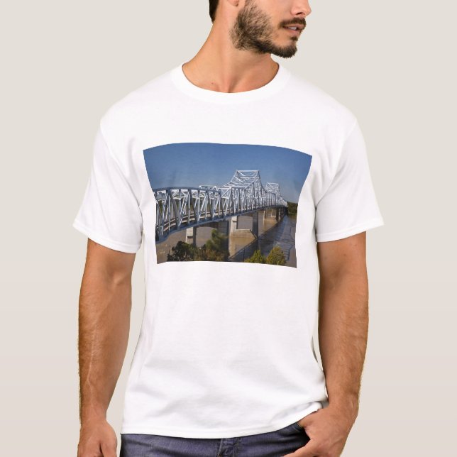 USA, Mississippi, Vicksburg. I-20 Highway T-Shirt (Front)