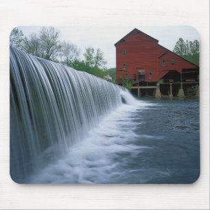 USA, Missouri, Ozark County, Rockbridge Mill Mouse Mat