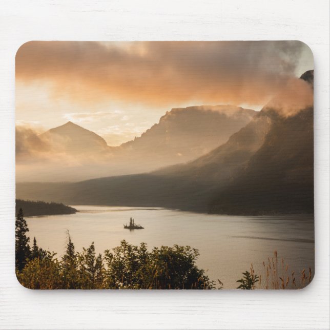 USA, Montana, Glacier National Park. Sunrise Mouse Mat (Front)