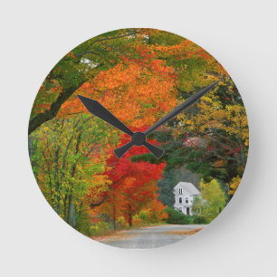 USA, New England, New Hampshire, Andover Round Clock