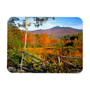 USA, New England, New Hampshire, Chocorua Magnet