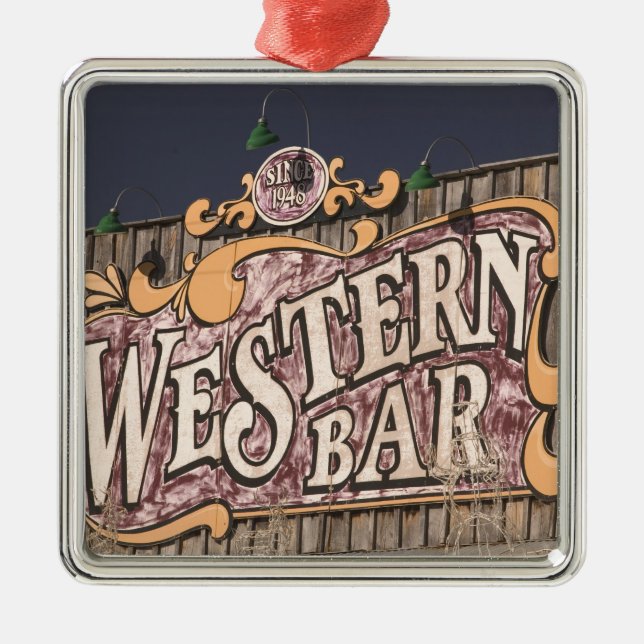 USA, New Mexico, Cloudcroft: Mountain Town (el. Metal Tree Decoration (Front)