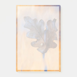 USA, New Mexico. Oak leaf in stream Post-it Notes