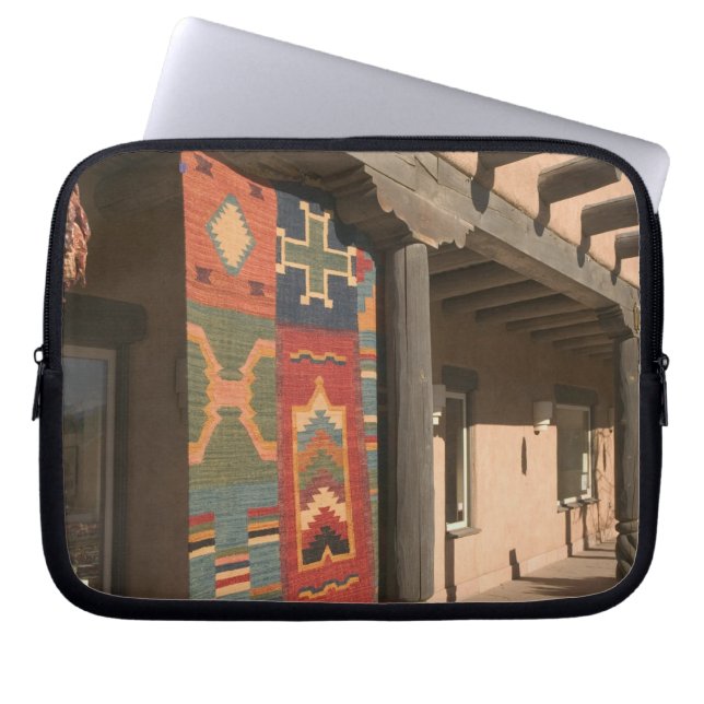 USA, New Mexico, Taos: Navaho Rug Gallery Kit Laptop Sleeve (Front)