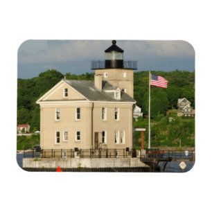 USA, New York, Kingston, Hudson River. Rondout Magnet