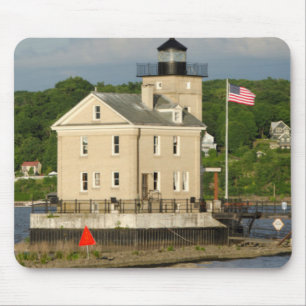 USA, New York, Kingston, Hudson River. Rondout Mouse Mat