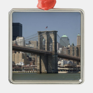 USA, New York, New York City, Manhattan: 21 Metal Tree Decoration