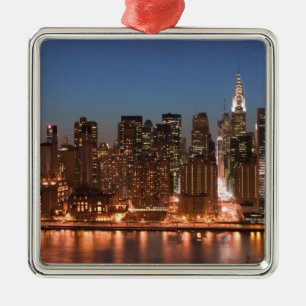 USA, New York, New York City, Manhattan: Aerial Metal Tree Decoration