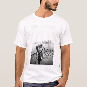 USA, NEW YORK: New York City Scenic Viewer T-Shirt