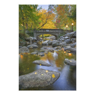 USA, Oregon, Ashland, Lithia Park. Autumn Photo Print