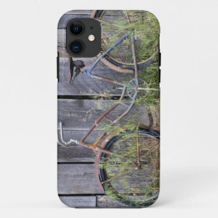 USA, Oregon, Bend. A dilapidated old bike iPhone 11 Case