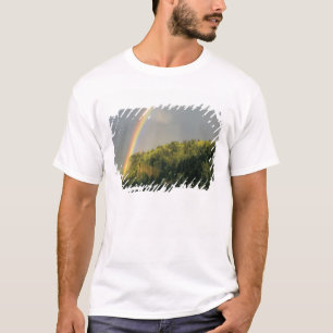 USA, Oregon, Columbia River Gorge National T-Shirt