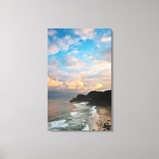 USA, Oregon. Heceta Head Lighthouse in morning Canvas Print (Front)