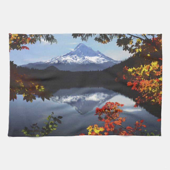 USA, Oregon, Mt. Hood National Forest. Tea Towel (Horizontal)