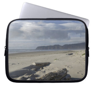 USA, Oregon, Sand Dunes and Ocean, Pacific City Laptop Sleeve