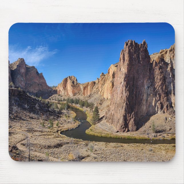 USA, Oregon, Smith Rock State Park Mouse Mat (Front)