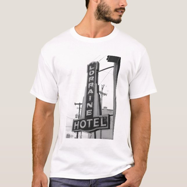 USA, Tennessee, Memphis: National Civil Rights T-Shirt (Front)