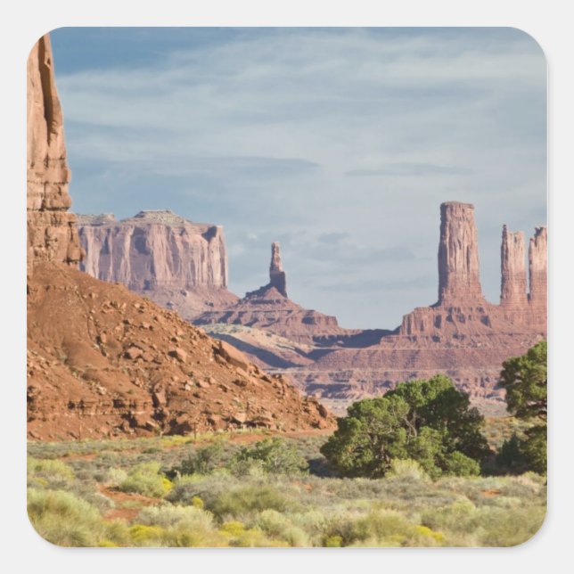 USA, Utah, Monument Valley Navajo Tribal Park. Square Sticker (Front)