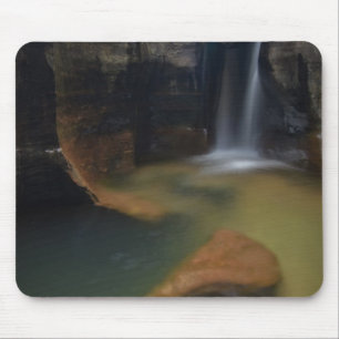 USA, Utah, Zion National Park. Keyhole Falls in Mouse Mat