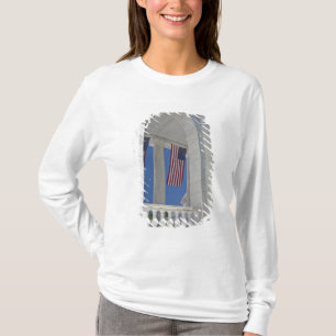 USA, VA, Arlington. American Flags are hung T-Shirt