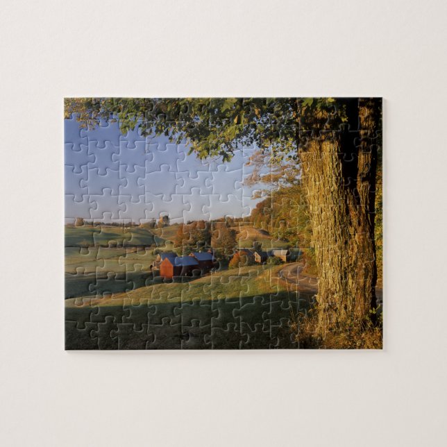 USA, Vermont, south Woodstock, Jenne Farm at Jigsaw Puzzle (Horizontal)