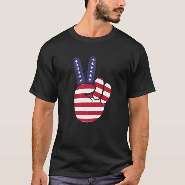 Usa Victory Finger  American Flag Peace Sign T-Shirt (Front)