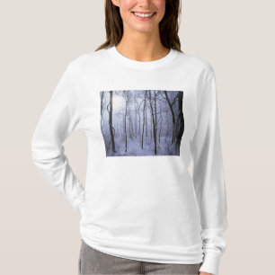USA, Virginia, Richard Thompson Wildlife Area. T-Shirt