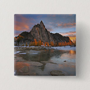 USA, Washington, Cascade Mountains. Prusik 15 Cm Square Badge
