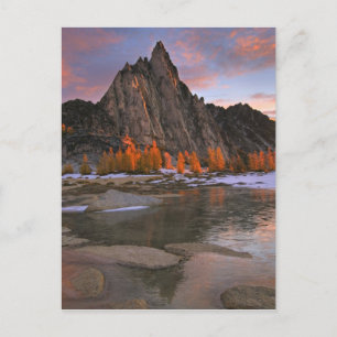 USA, Washington, Cascade Mountains. Prusik Peak Postcard