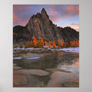 USA, Washington, Cascade Mountains.  Prusik Peak Poster