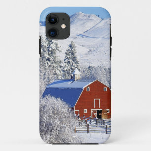 USA, Washington, Methow Valley, Barns in iPhone 11 Case
