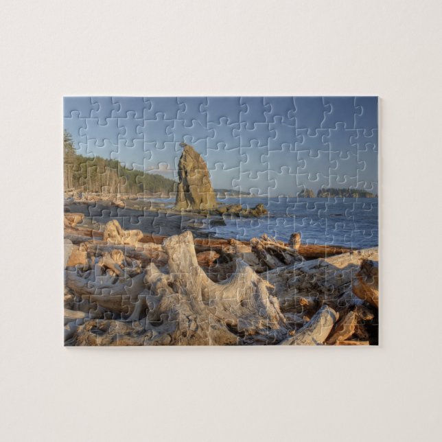 USA, Washington, Olympic National Park, Rialto Jigsaw Puzzle (Horizontal)