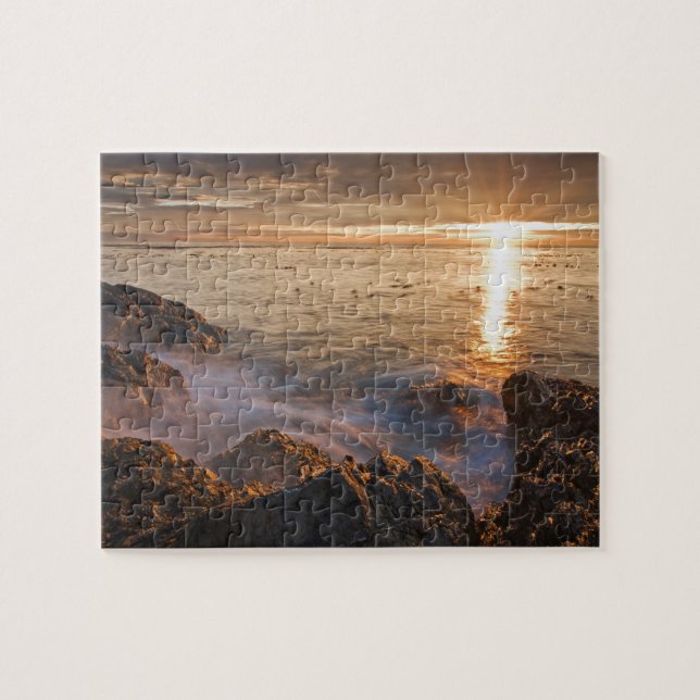 USA, Washington, San Juan Islands.  A dramatic Jigsaw Puzzle (Horizontal)