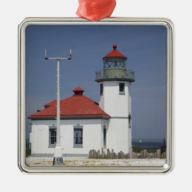 USA, Washington, Seattle, Alki Point Lighthouse, 2 Metal Tree Decoration (Front)