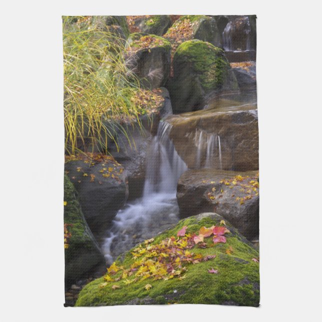 USA, Washington, Seattle Tea Towel (Vertical)